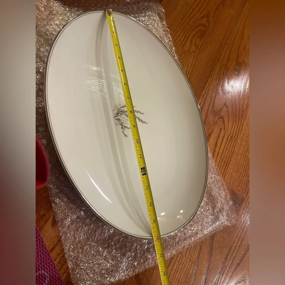 Large 16” Noritake China Japan 5509 Candice oval serving platter